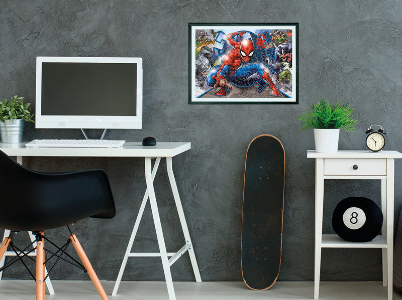 Clementoni 104 Parça Super Color Spider-Man Puzzle