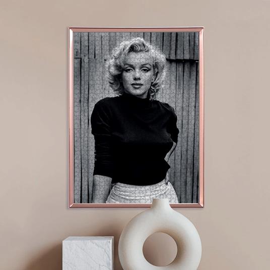 Clementoni Marilyn Monroe Life Cover 1000 Piece Puzzle