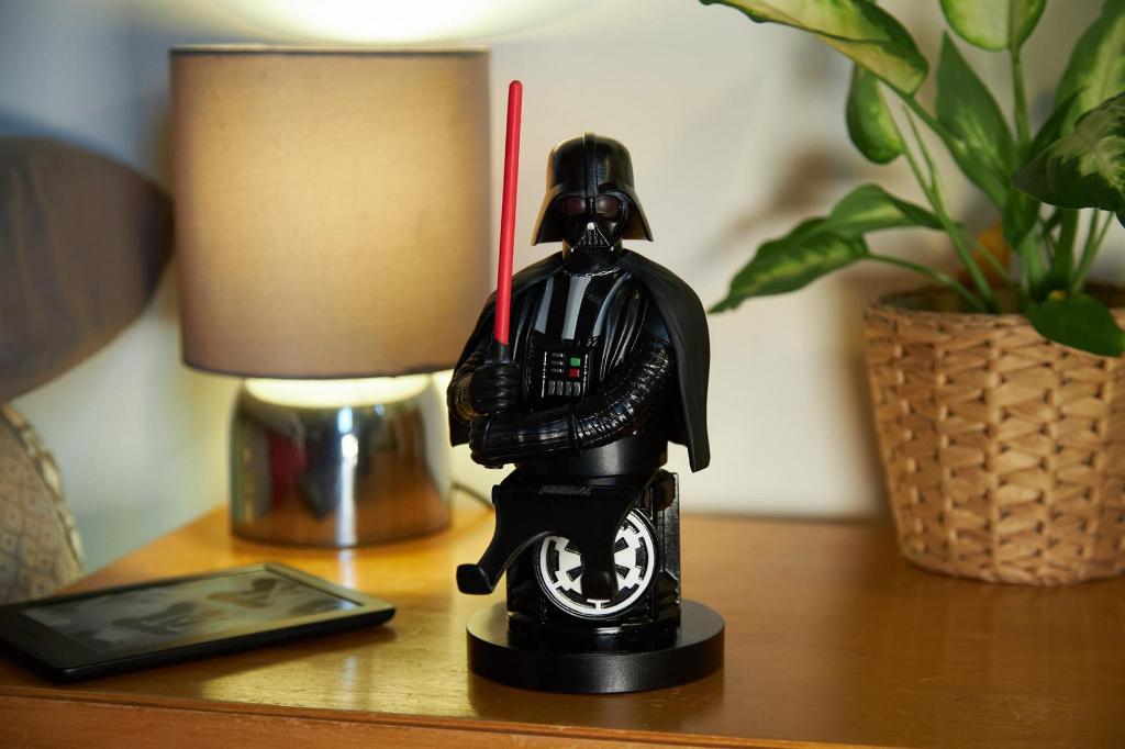 Cable Guys Star Wars A New Hope Darth Vader Phone and Controller