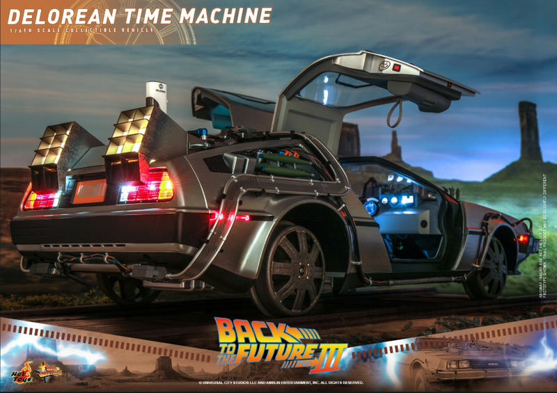 Hot Toys -Back To Future DeLorean Time Machine