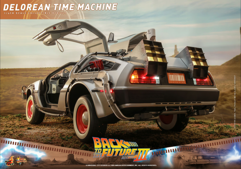 Hot Toys -Back To Future DeLorean Time Machine