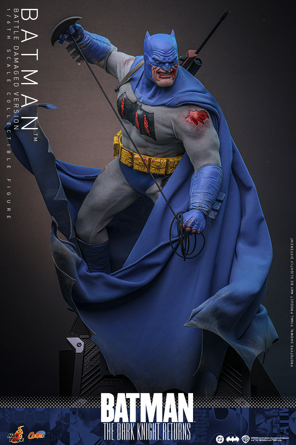 Hot Toys- 40. Yıl Özel Frank Miller's Batman (Battle Damaged