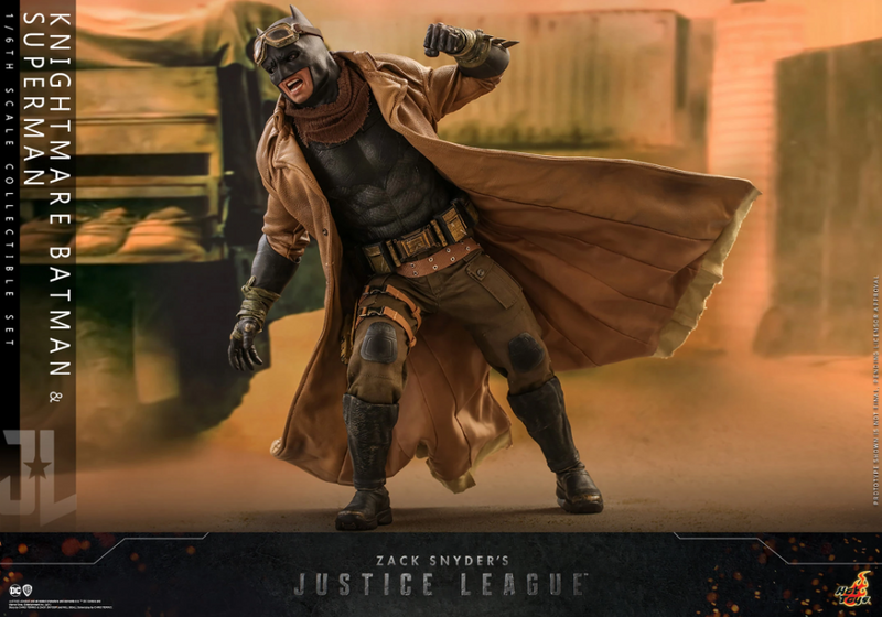 Hot Toys DC Knightmare Batman and Superman 1/6 Ölçekli Figür Seti