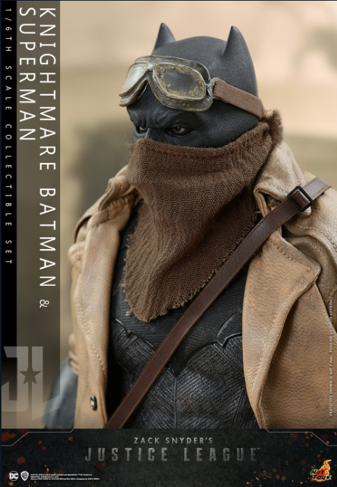 Hot Toys DC Knightmare Batman and Superman 1/6 Ölçekli Figür Seti