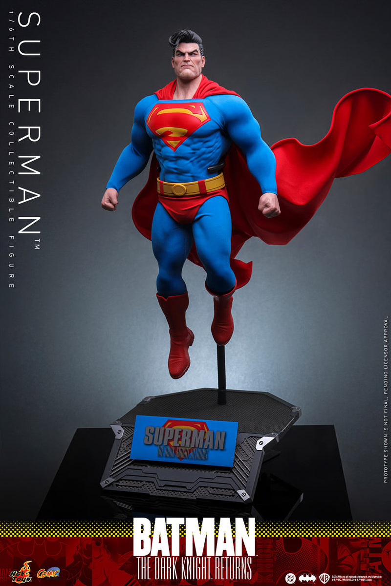 Hot Toys - 40. Yıl Özel Frank Miller's Superman 1/6 Ölçekli Figürü