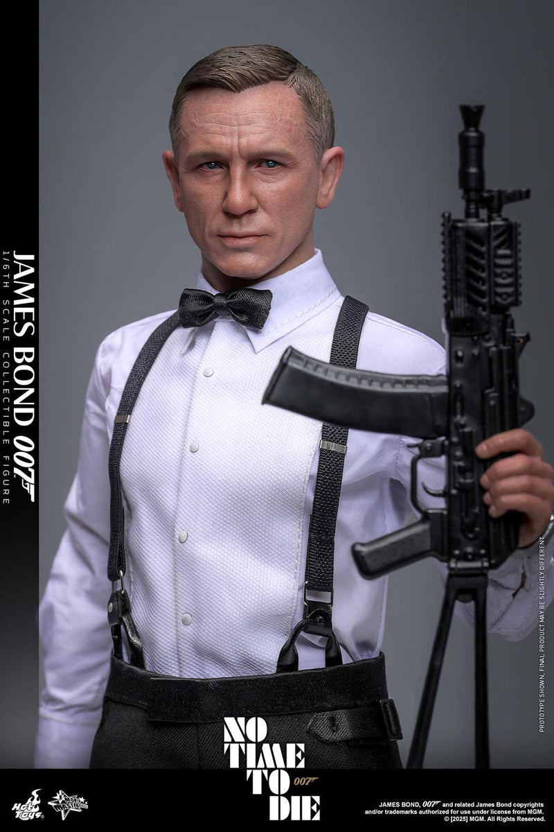 Hot Toys  James Bond 1/6 Ölçekli  Figür