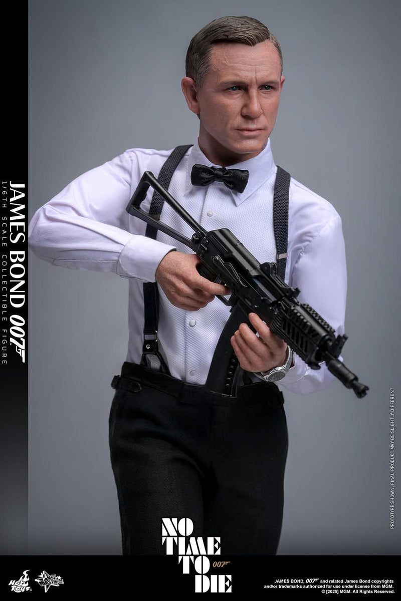 Hot Toys  James Bond 1/6 Ölçekli  Figür
