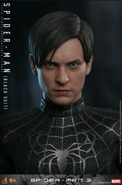Hot Toys Spider-Man Black Suit Deluxe Version Sixth Scale Figure