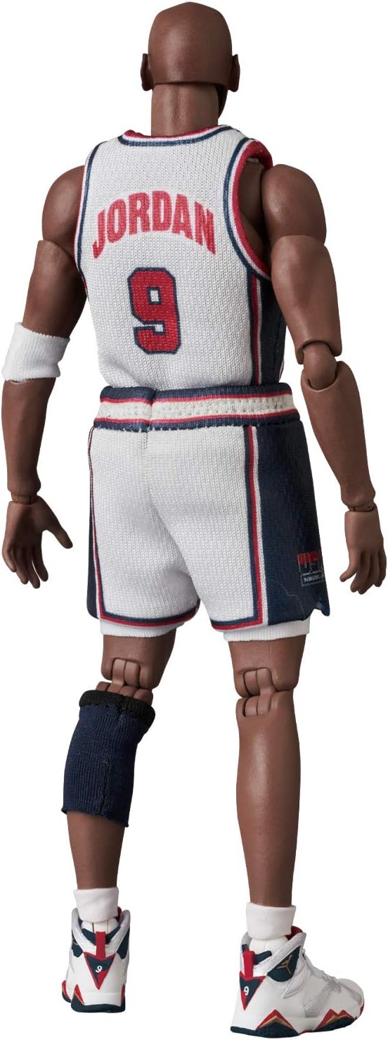 Medicom Toys Mafex- Michael Jordan 1992 Team USA Mafex Aksiyon Figür