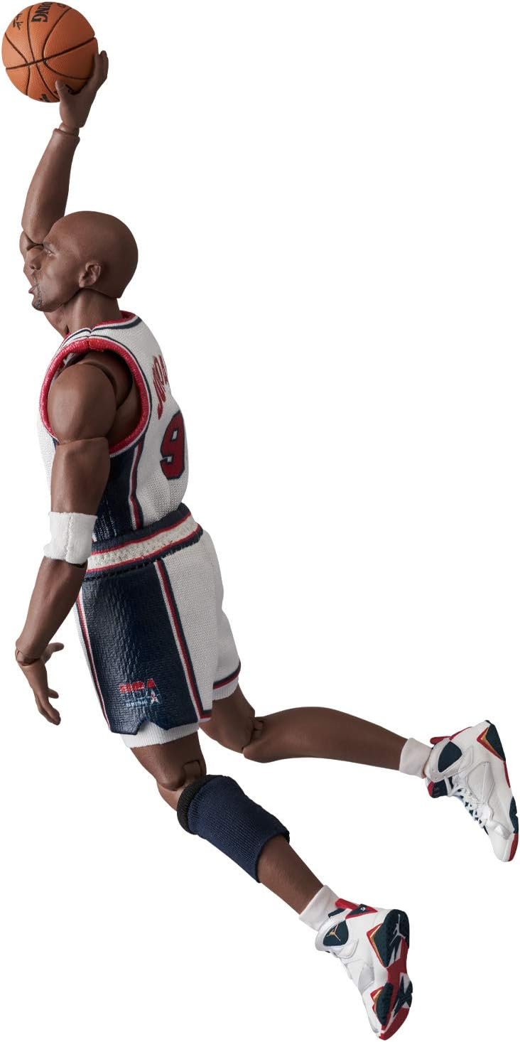 Medicom Toys Mafex- Michael Jordan 1992 Team USA Mafex Aksiyon Figür