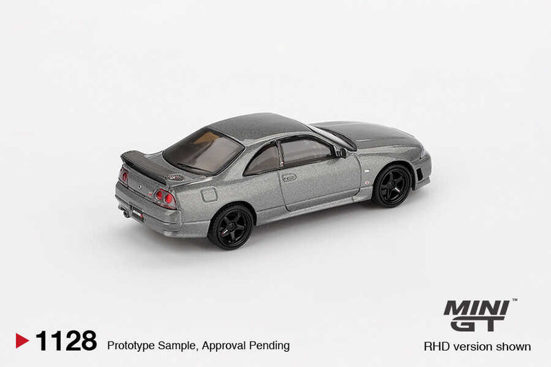 Mini Gt  1/64LB NİSSAN SKYLİNE GT R NISMO BCNR33 DARK METAL
