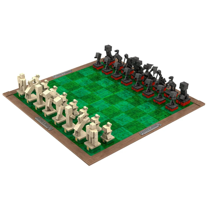 Noble Collection - Minecraft Chess Set