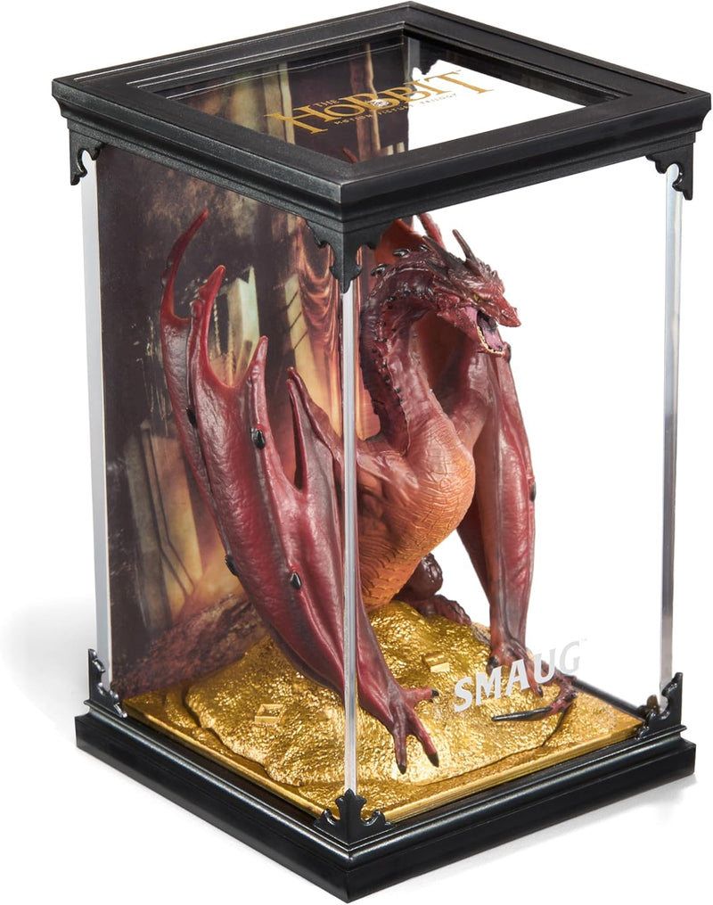 Noble Collection- Magical Creatures Smaug Diorama