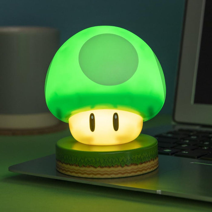 Paladone Up Mushroom Icon Light V4 (Icon Light that lights up when you press the button)