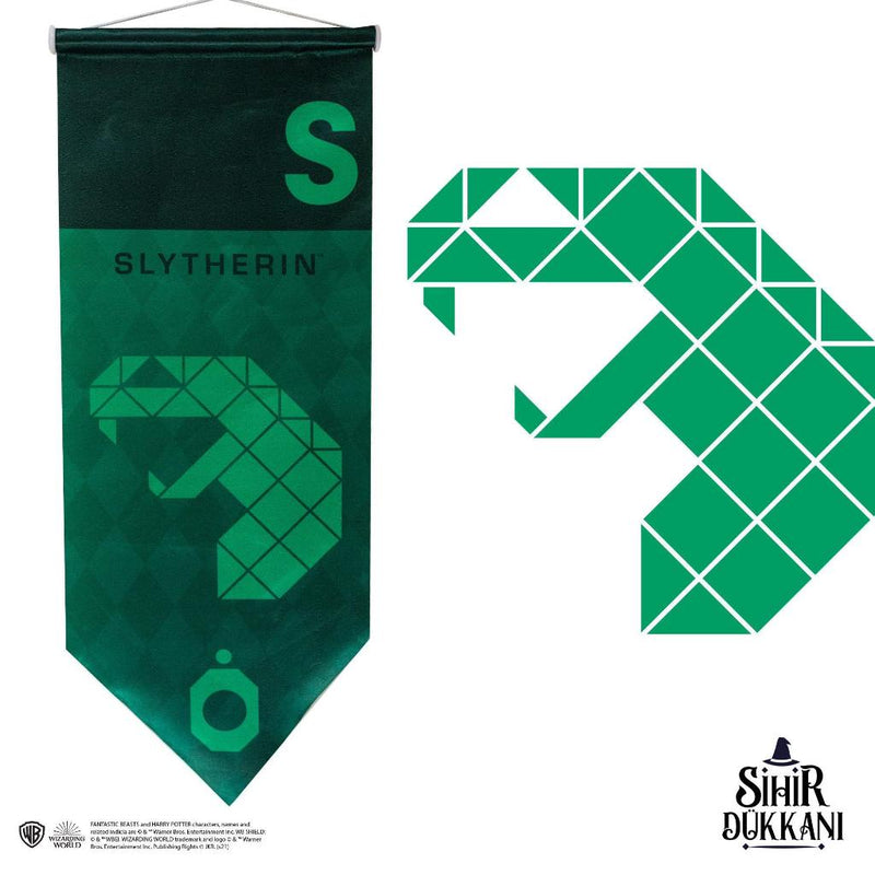 Slytherin Pennant Sword Cut 