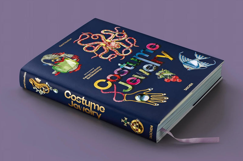 Taschen Costume Jewelry