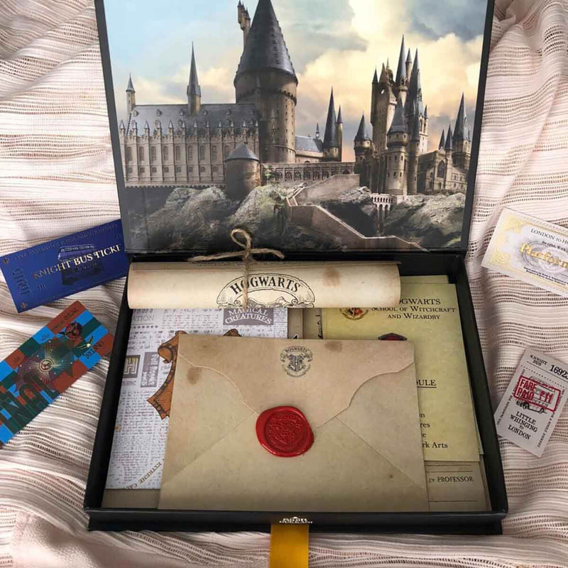 Wizarding World - Harry Potter - Invitation Letter Set to Hogwarts