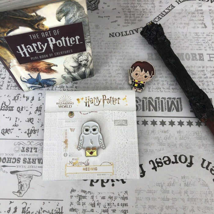 Wizarding World Harry Potter  Pin Hedwig