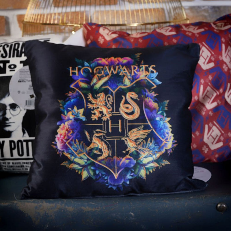Wizarding World - Harry Potter - Pillow - Hogwarts Logo